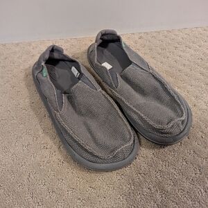 Sanuk Men's Gray Slip-On Loafers